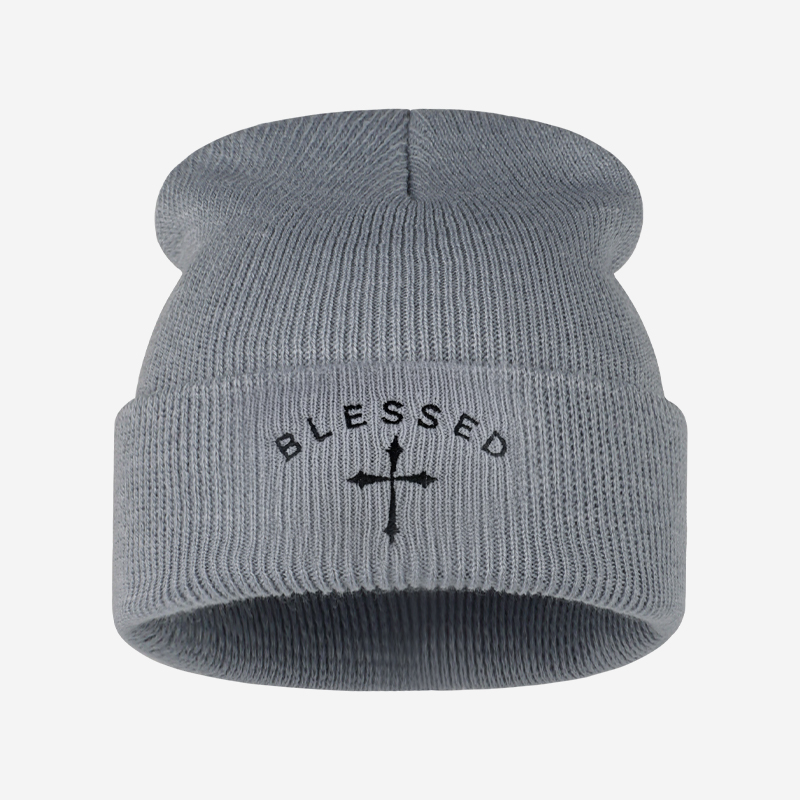 Geborduurde beanie met gezegen - Beanie Cuffed Knit recensie en prijs