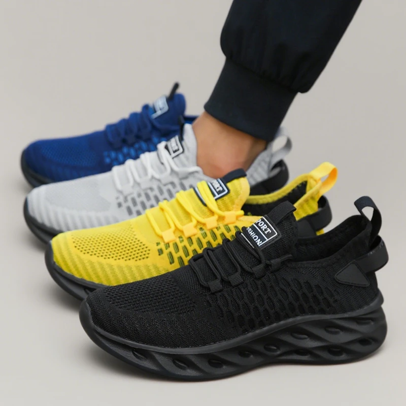 Wandelschoenen voor heren zijn - Running Cap Lightweight recensie en prijs